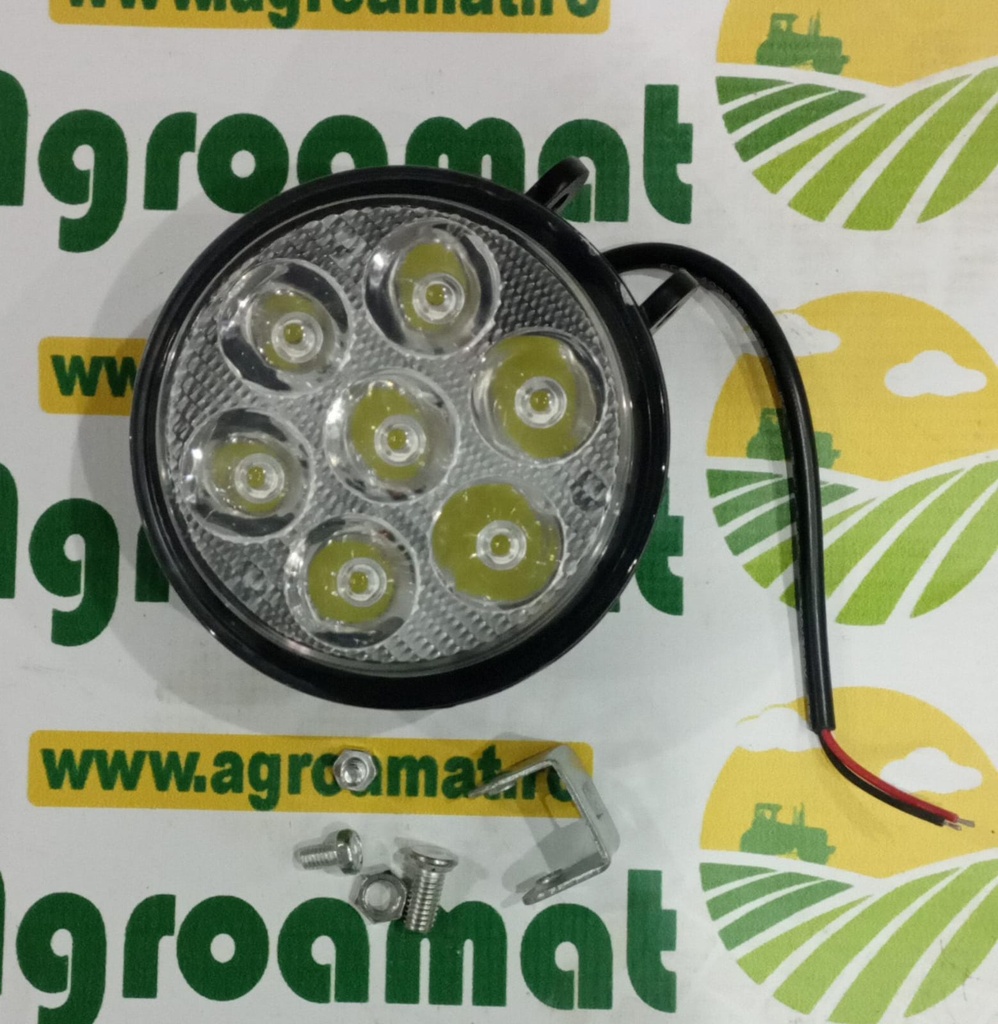 Lampa cu 7 LED-uri 10-30V 21W Unghi Radiere 60 de Grade Tip Flood